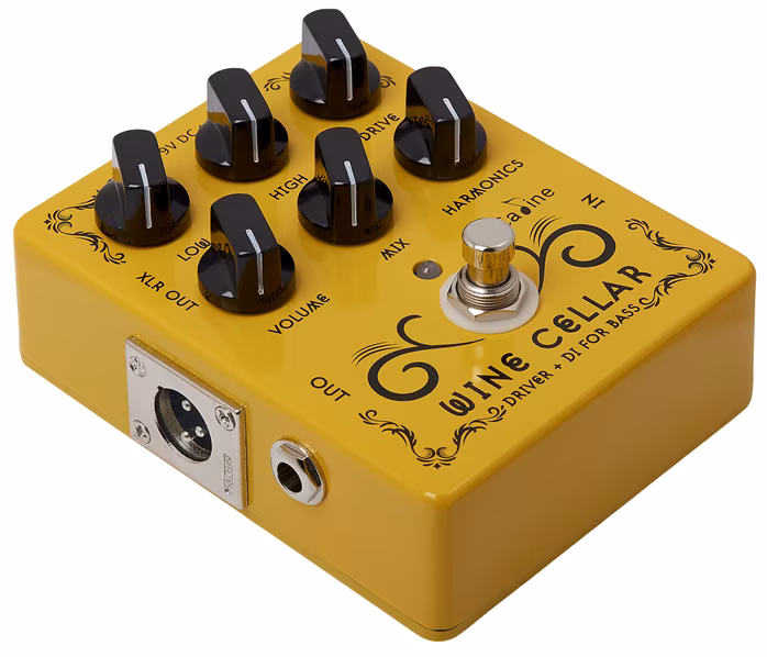 Caline CP-60 Wine Cellar - Przedwzmacniacz do gitar basowych oraz DI Box