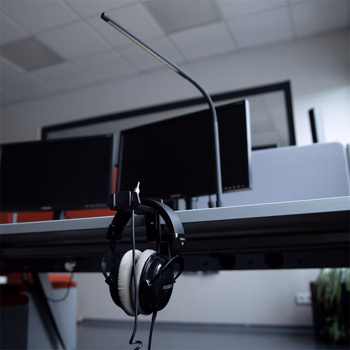 Gravity HP HTC 01 B - Uchyt na słuchawki