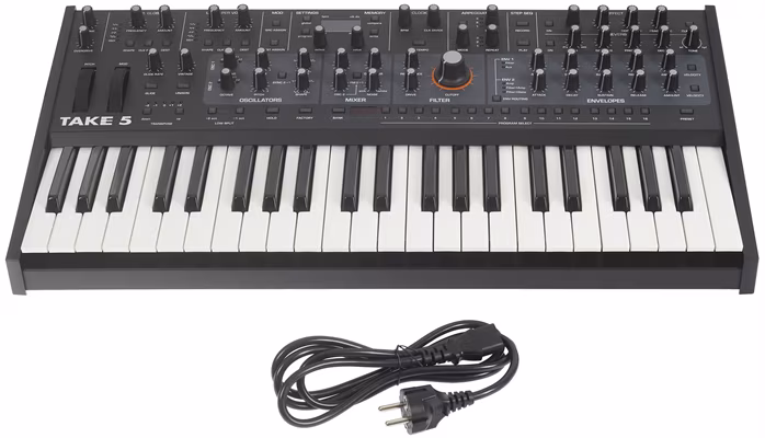 Sequential Take 5 - Syntezator hybrydowy