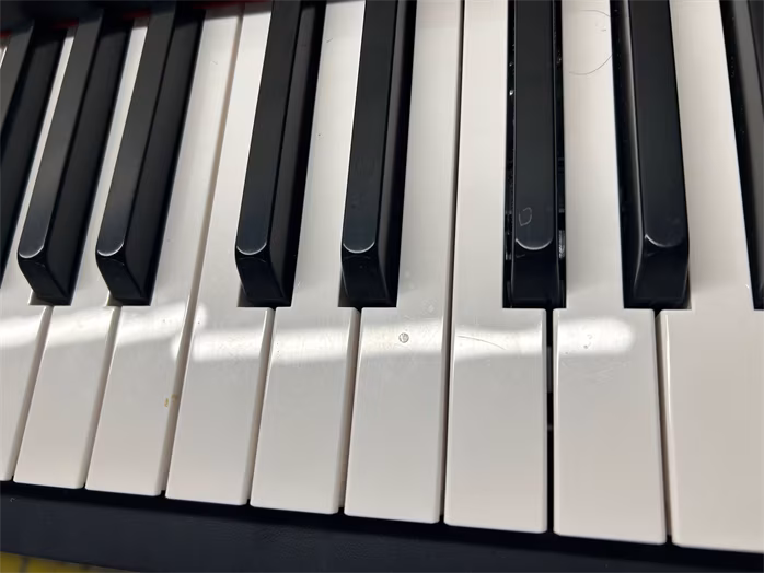 Korg KROSS2-88-MB (używane) - Syntezator