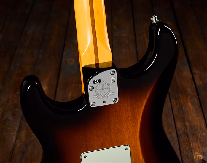 Fender 2015 American Deluxe Stratocaster V Neck - Gitara elektryczna