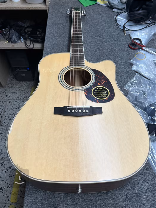 Cort MR 710F NS (uszkodzone) - Gitara elektroakustyczna