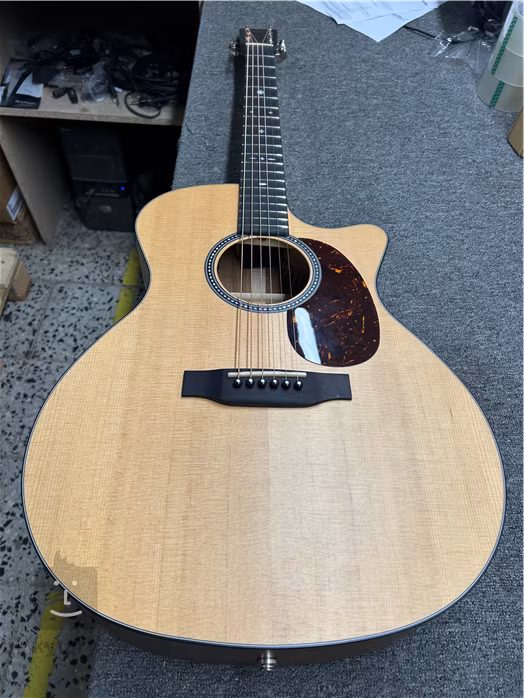 Sigma Guitars SGMC-10E (używane) - Gitara elektroakustyczna