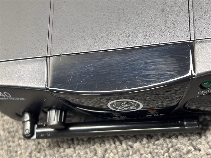 AKG WMS40 Mini Instrumental Set ISM2 (używane) - Zestaw bezprzewodowy gitarowy/do gitar basowych