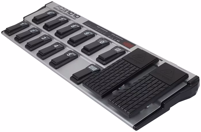 Behringer FCB1010 - Specjalny przełącznik nożny