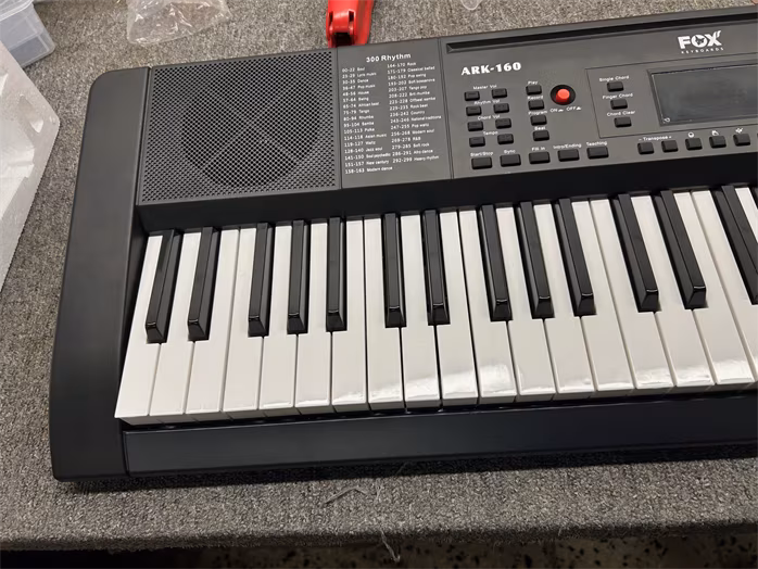 Fox 160 BK (używane) - Keyboard bez dynamiki