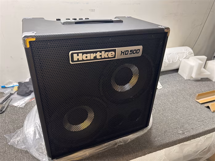 Hartke HD500 (zanowny) - Combo tranzystorowe do gitar basowych
