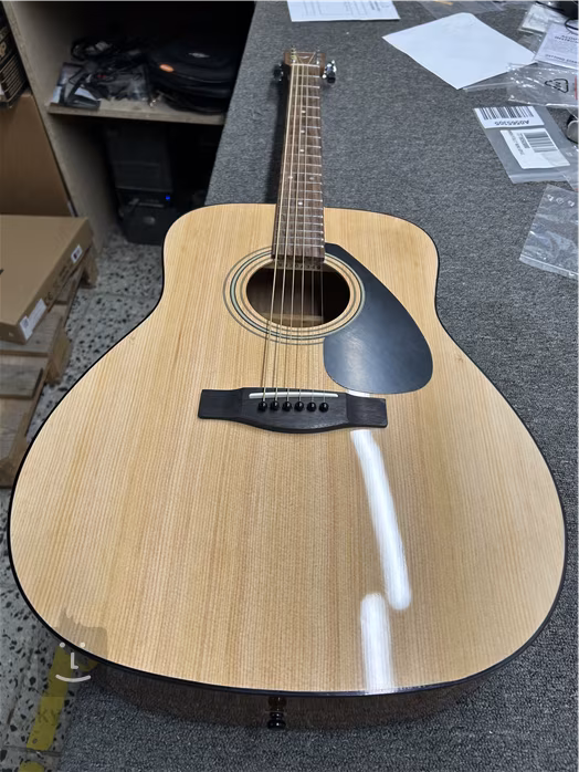 Yamaha F310 (zanowny) - Gitara akustyczna