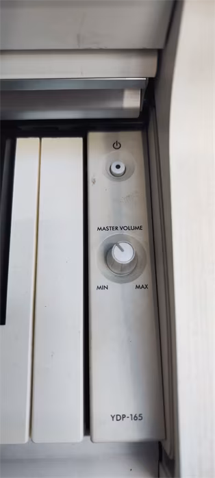 Yamaha YDP-165 WH (używane) - Fortepian cyfrowy