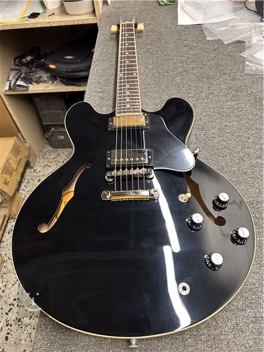 Gibson ES-335 Vintage Ebony (zanowny) - Gitara półakustyczna