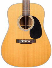 Martin 2005 D-28 - Akustická gitara