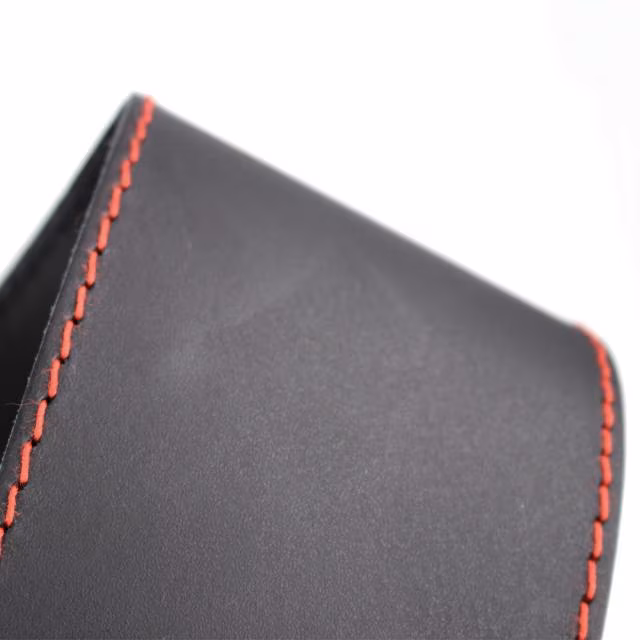 Richter Raw III Contour Vintage Black/Red - Gitarový popruh