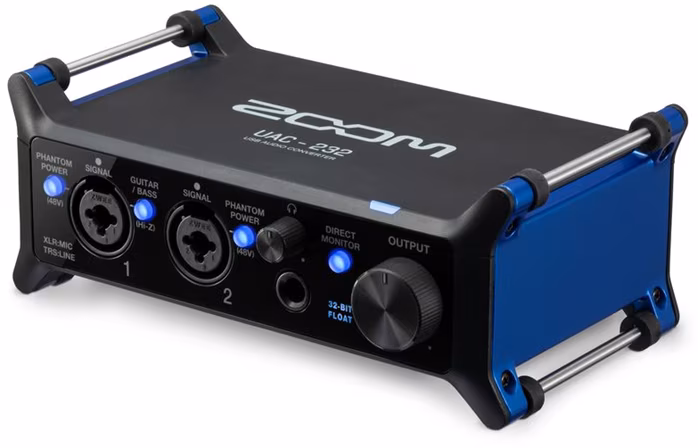 Zoom UAC-232 - USB zvuková karta