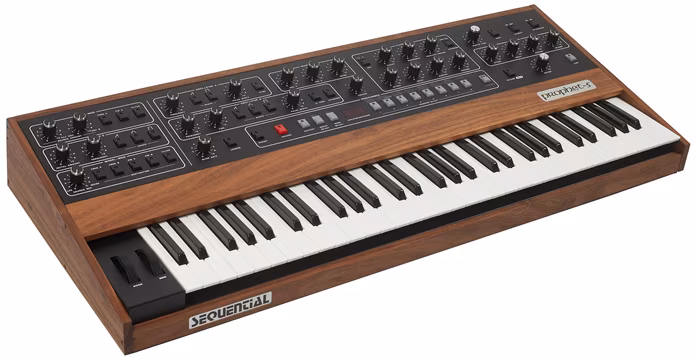 Sequential PROPHET 5 keyboard - Hybridný syntezátor