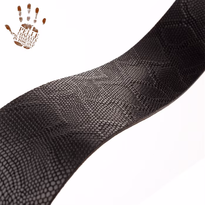 Magrabò Holes HC Embossed Snake Black 6 cm - Gitarový popruh