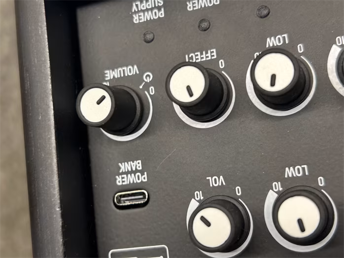 Acus One ForStrings 4 Ferdi Black (použité) - Kombo na akustické nástroje