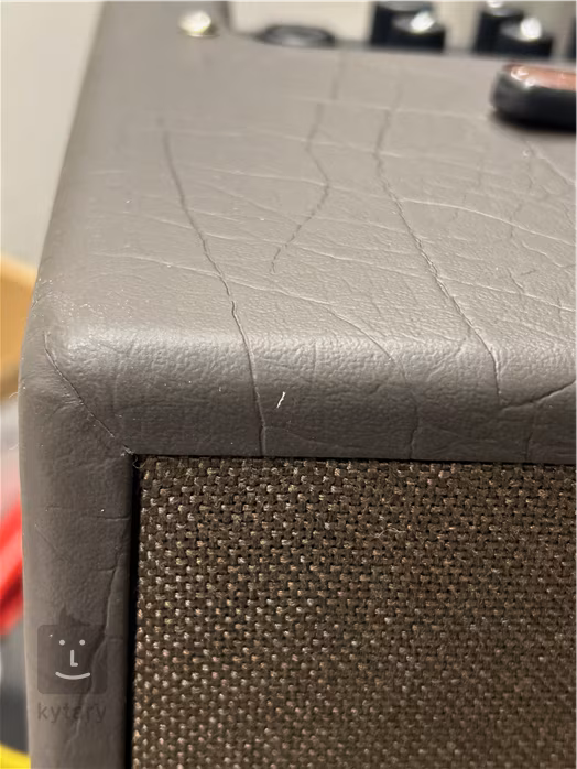 Fender Acoustic SFX II (použité) - Kombo na akustické nástroje