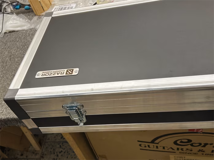 Razzor Cases ECONOMY-LINE Nord STAGE 4 Compact (použité) - Klávesový kufor