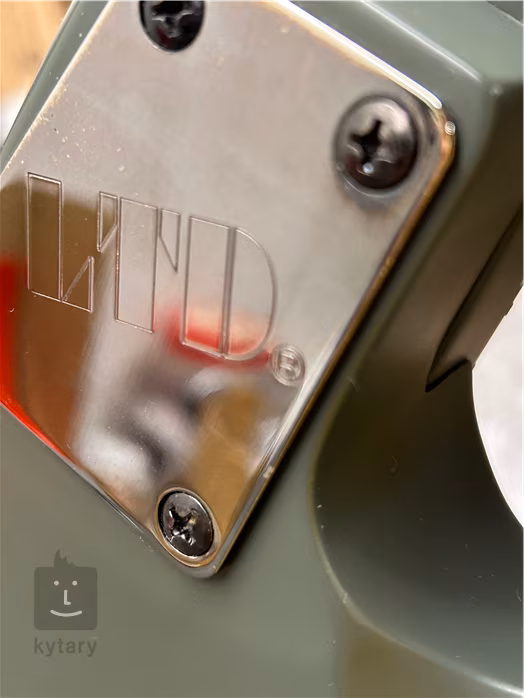 ESP LTD MAX-200 RPR MG (použité) - Elektrická gitara