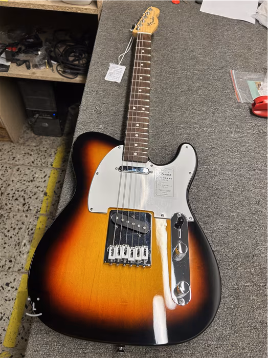 Fender Standard Telecaster LRL 3TS (zánovné) - Elektrická gitara