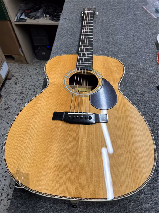 Eastman E20OM-TC-MR (zánovné) - Akustická gitara