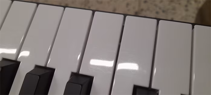 Novation Impulse 61 (použité) - USB/MIDI keyboard
