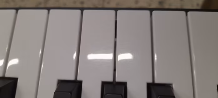 Novation Impulse 61 (použité) - USB/MIDI keyboard