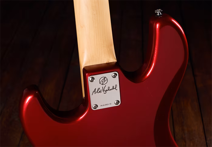 AV Basses 2021 AVJ4 Candy Apple Red - Elektrická basgitara