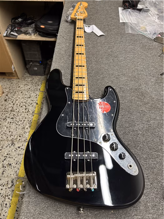 Fender Squier Classic Vibe 70s Jazz Bass MFB BK (zánovné) - Elektrická basgitara