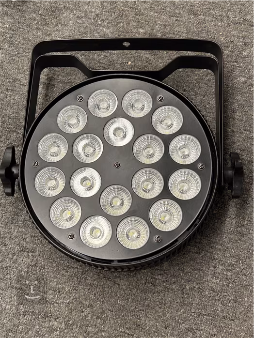Flash LED PAR 64 18x10W RGBW 4in1 ALU (použité) - LED PAR reflektor