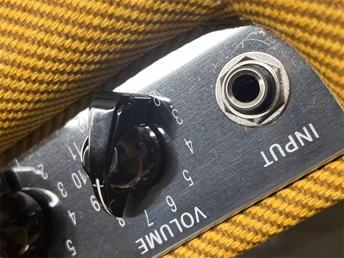 Fender Pro Junior IV LTD (zánovné) - Gitarové lampové kombo