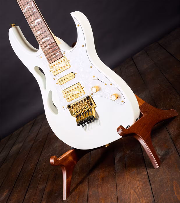 Ibanez 2023 PIA3761 Stallion White - Elektrická gitara