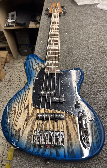Ibanez TMB405TA Comic Blue Starburst (zánovné) - Elektrická basgitara