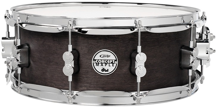 PDP 14"x5,5" Black Wax Maple snare