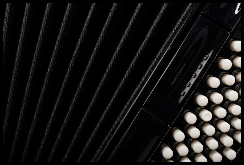 Hohner Amica Forte IV 96 black