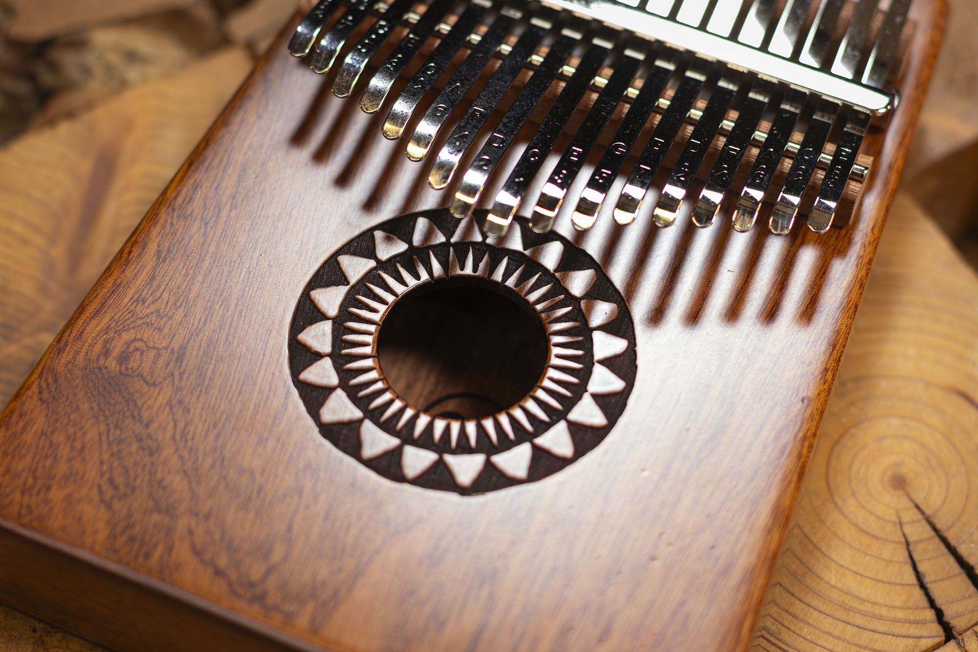 Meinl KA17SU Sound Hole Designer Kalmiba Sun