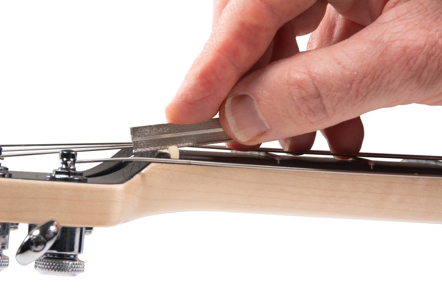 Music Nomad Diamond Coated Nut File - .017” – Obrázok 4