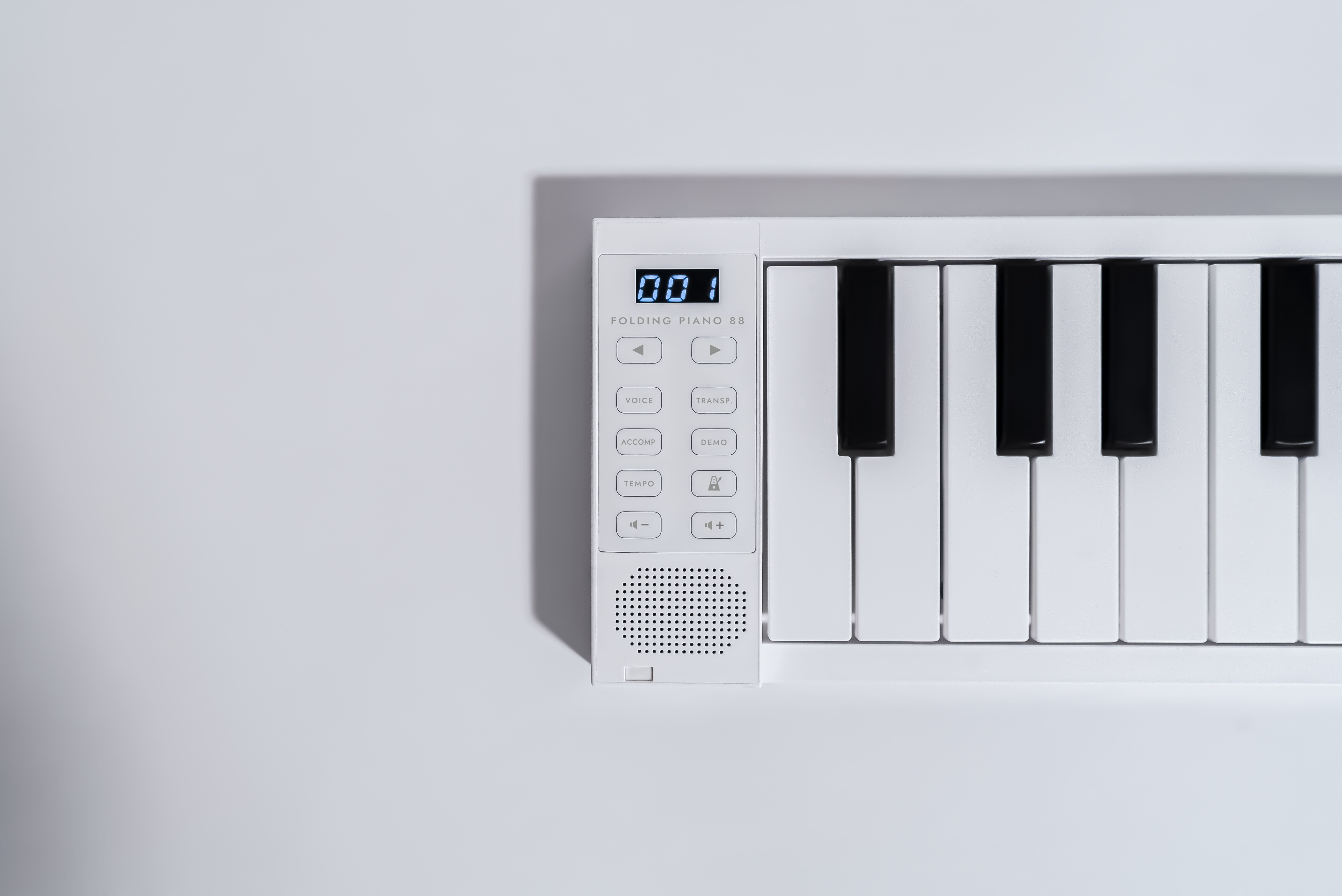 Carry-On Piano 88 - White