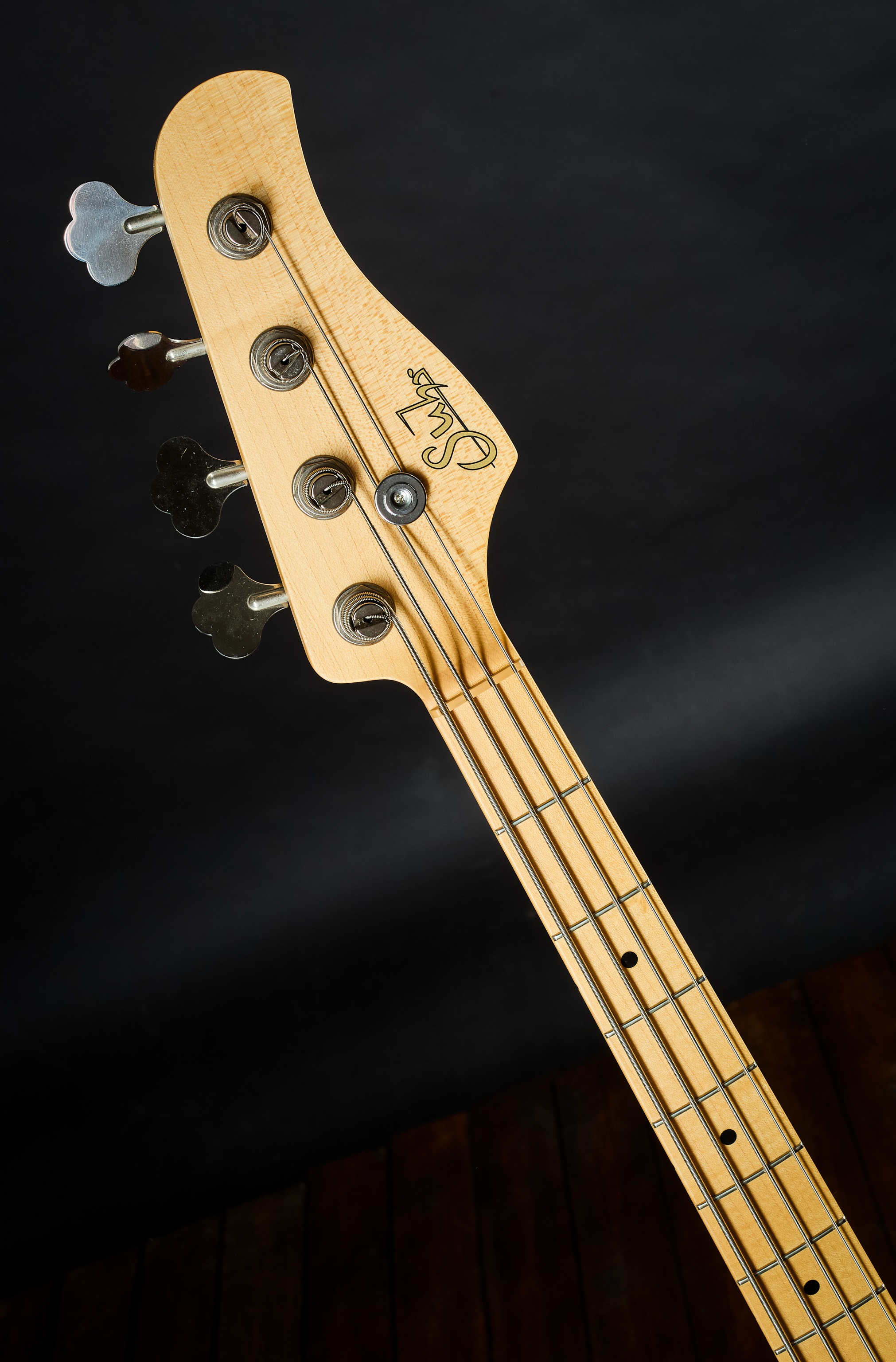 Suhr 2011 Classic J Quilt Maple Top