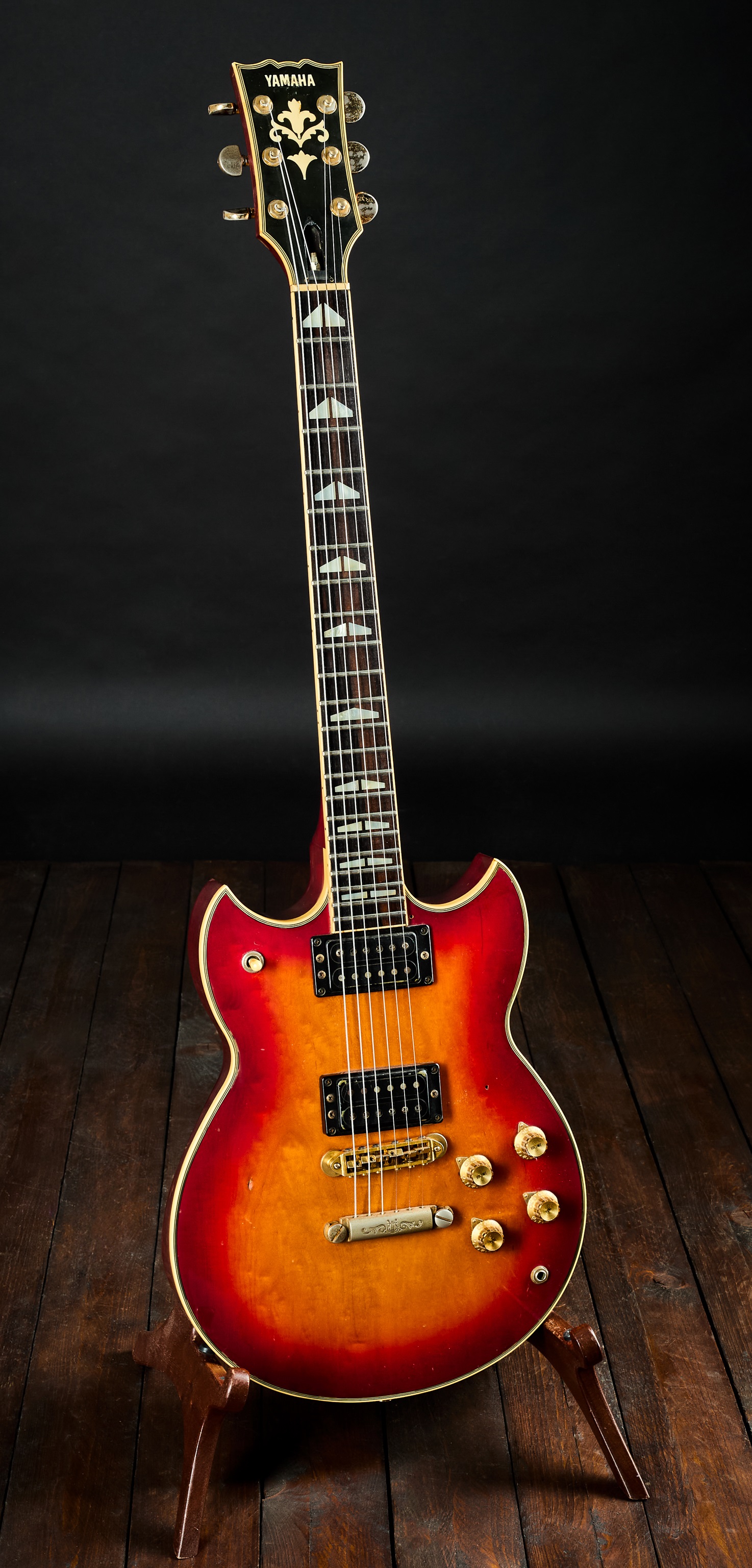 Yamaha 1982 SG-1000 Cherry Burst