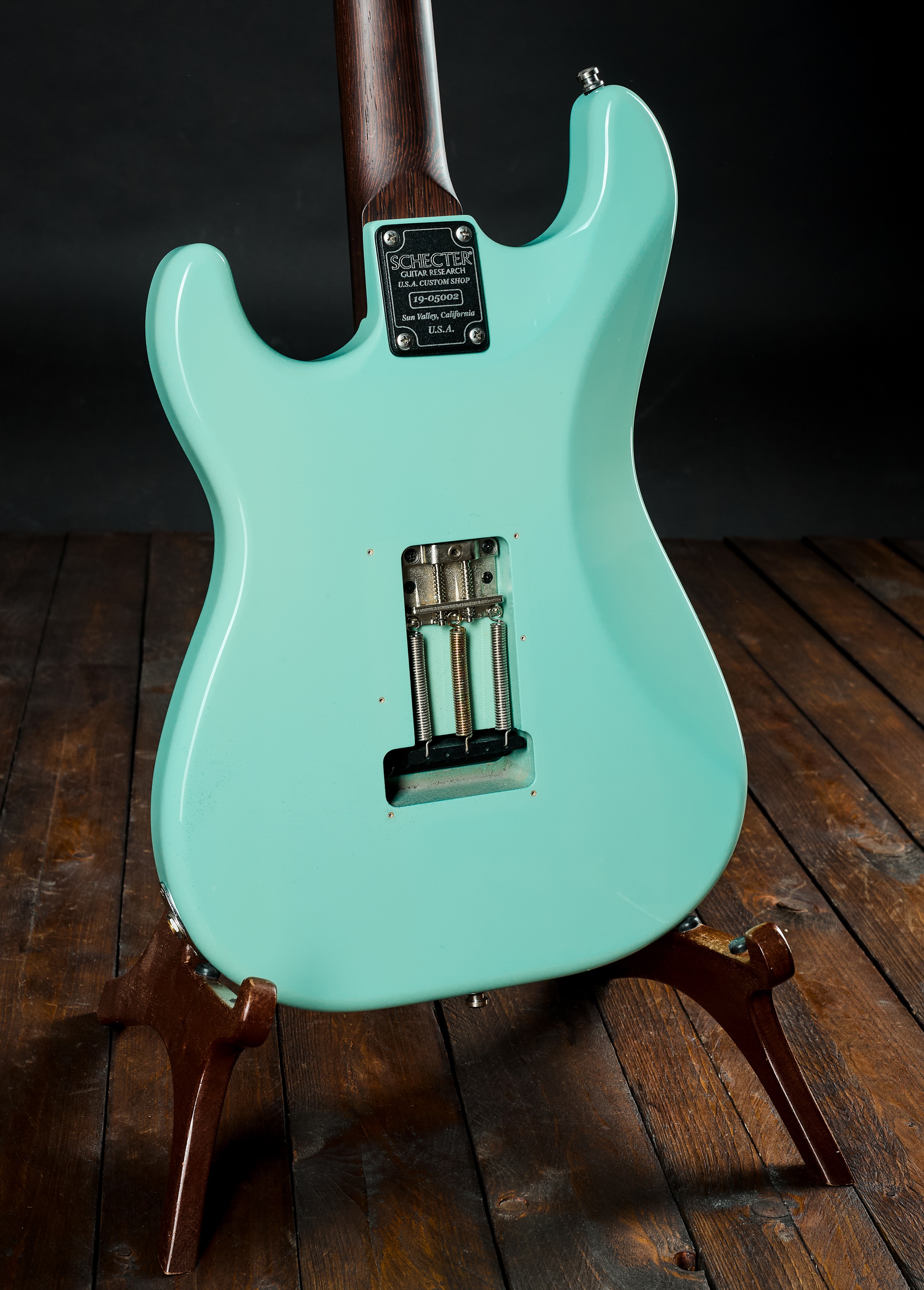 Schecter 2019 Nick Johnston Atomic Green
