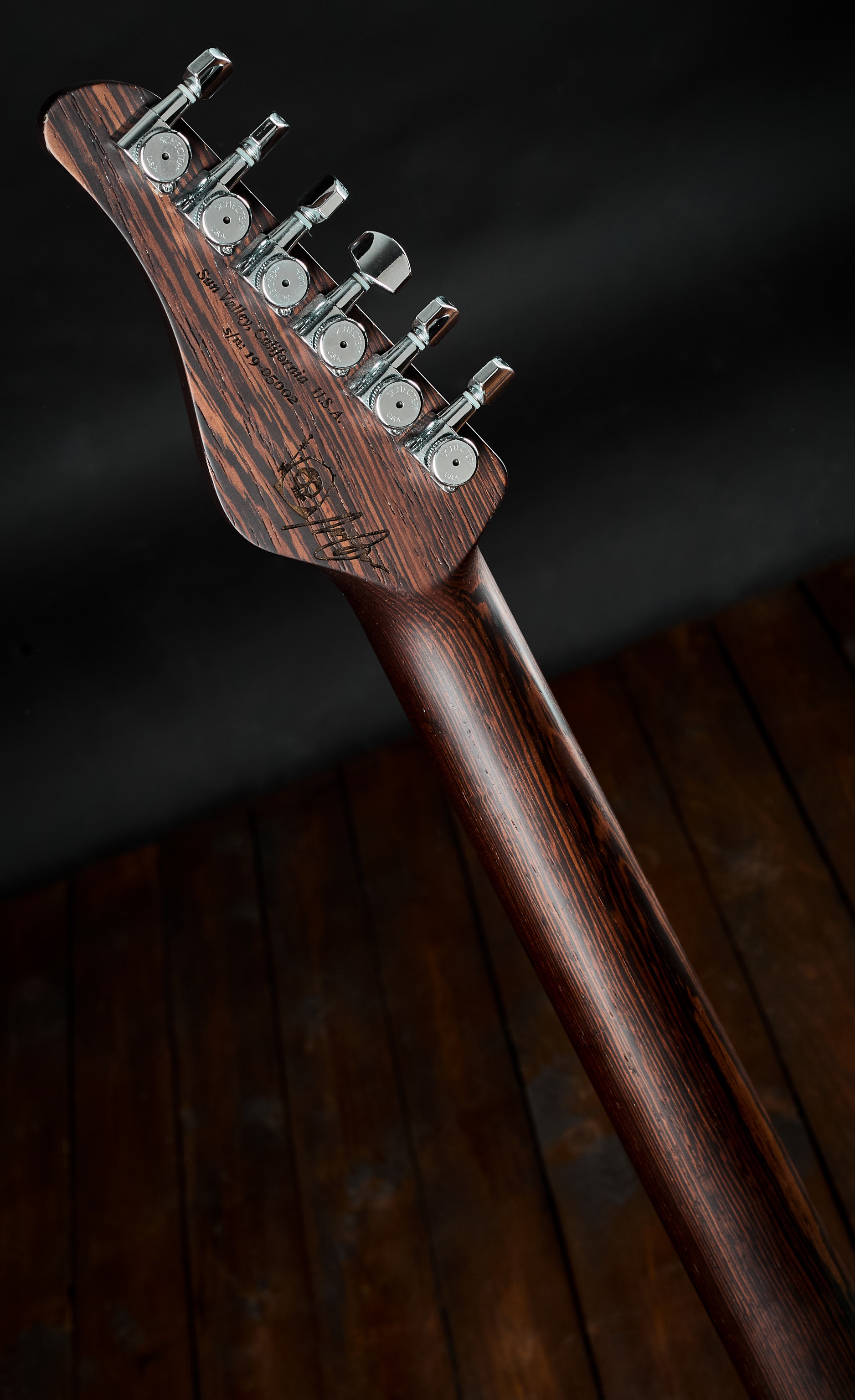 Schecter 2019 Nick Johnston Atomic Green
