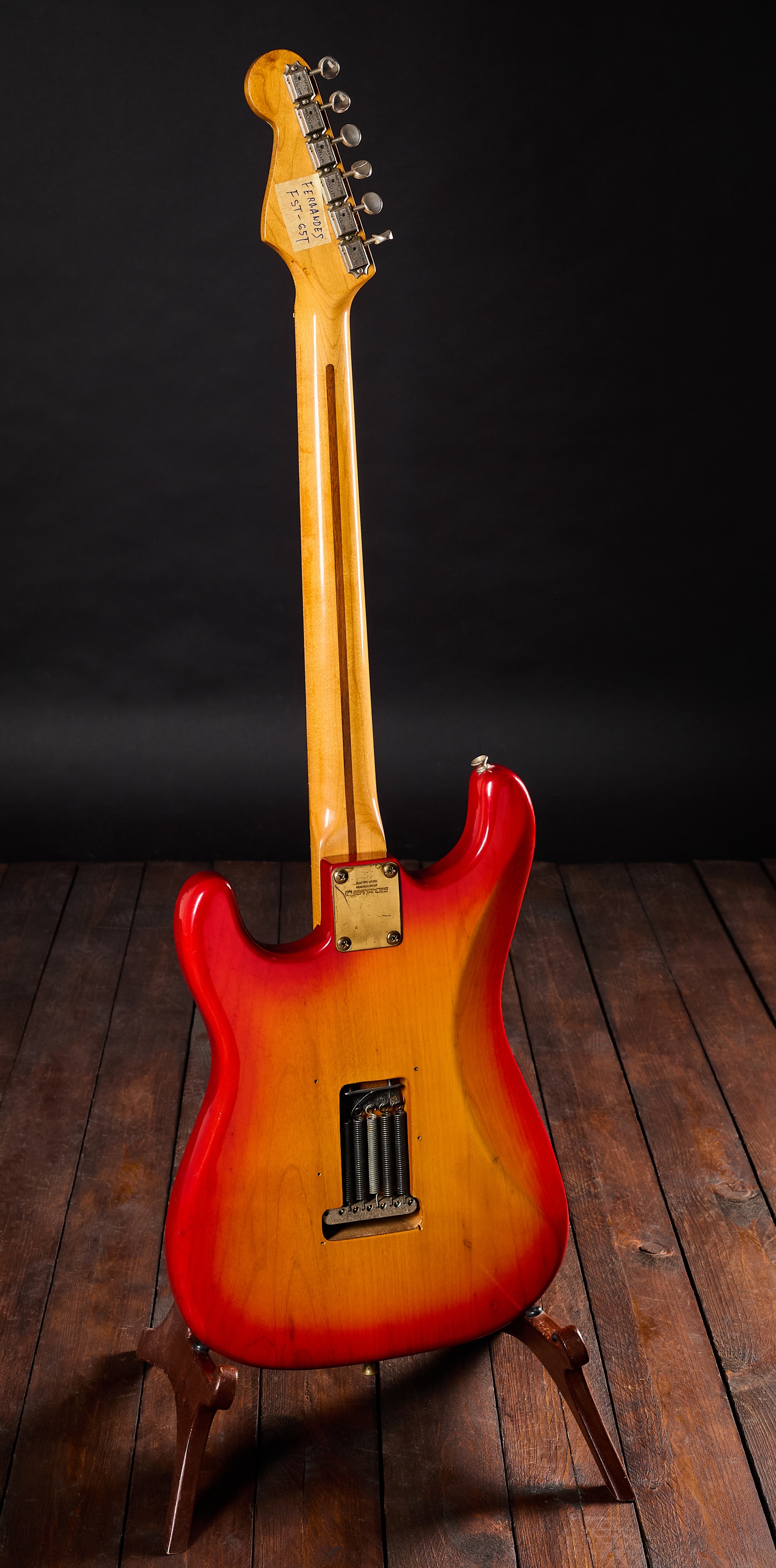 Fernandes 1980 FST-65 Cherry Sunburst