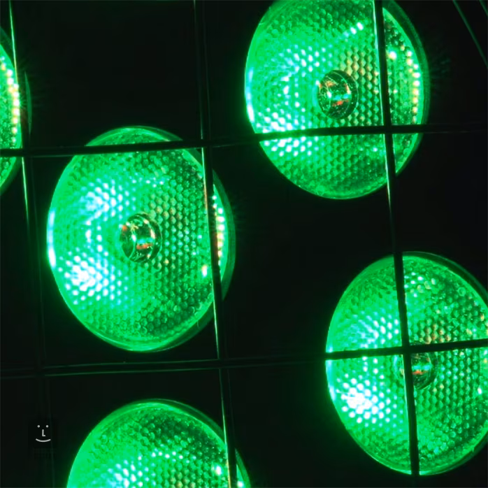 CAMEO STUDIO PAR64 CAN 18x8W Quad - LED-Reflektor