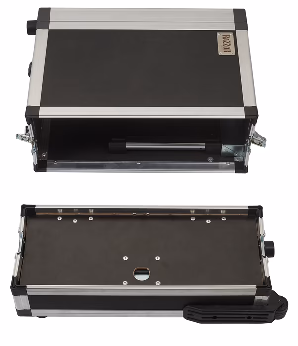Razzor Cases Rack with telescopic pull-out handle and compartment for wireless components - Rack Case