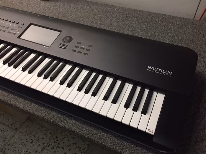 Korg NAUTILUS-73 (erweitert) (gebraucht) - Workstation