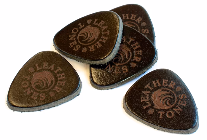 Timber Tones Leather Tones Black Leather  - Plektrum