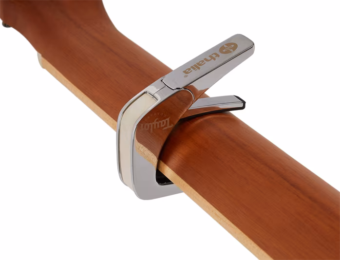 Thalia Taylor White Pearl Black Logo Chrome - Kapodaster