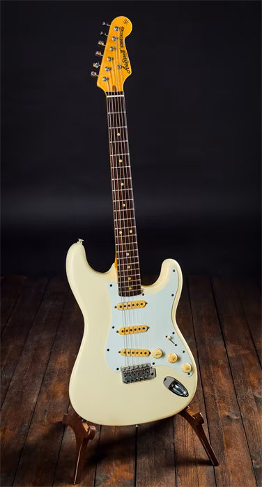 Aria Pro 2 1977 Stagecaster Cream RW - E-Gitarre