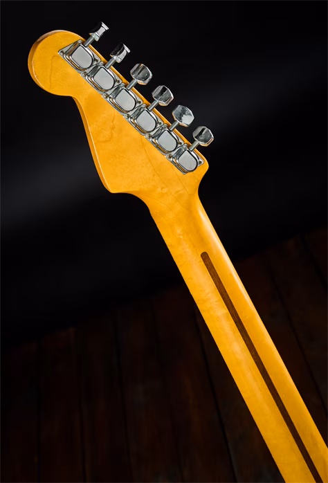 Aria Pro 2 1977 Stagecaster Cream RW - E-Gitarre